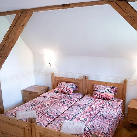 Viesu Nams Vella Maison d'hôtes *